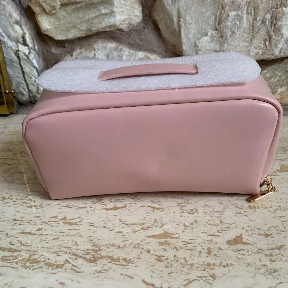 New travel organizer
